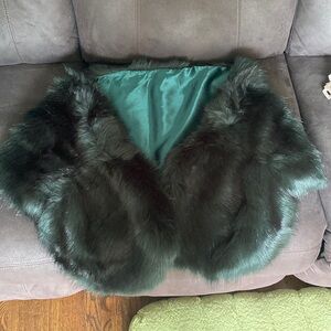 Luxurious Dark Green Faux Fur Poncho